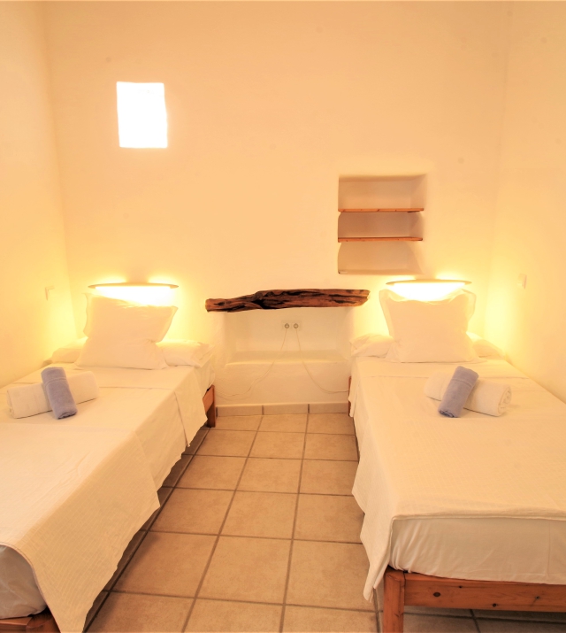 Ibiza rental villa rv collexion 2022 finca san jose verg family bedroom 2.2. single bds.jpg